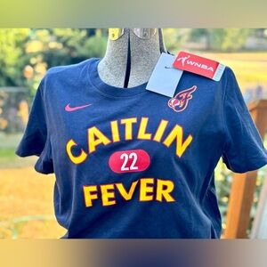 NWT WNBA CAITLIN CLARK / FEVER logo 
22 on front Navy Women’s LARGE $28 Deal!$28